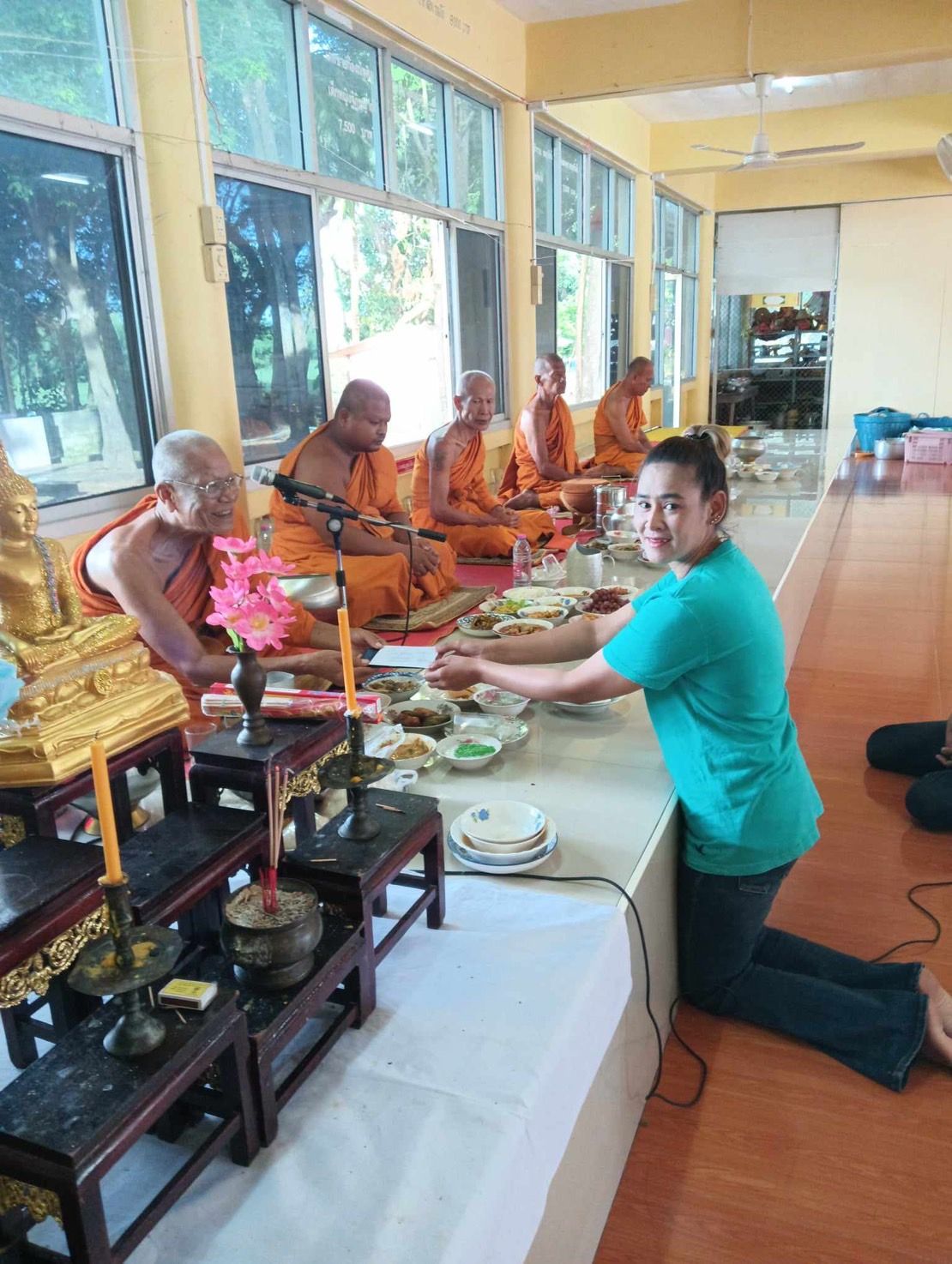 วัดคลองสำโรง