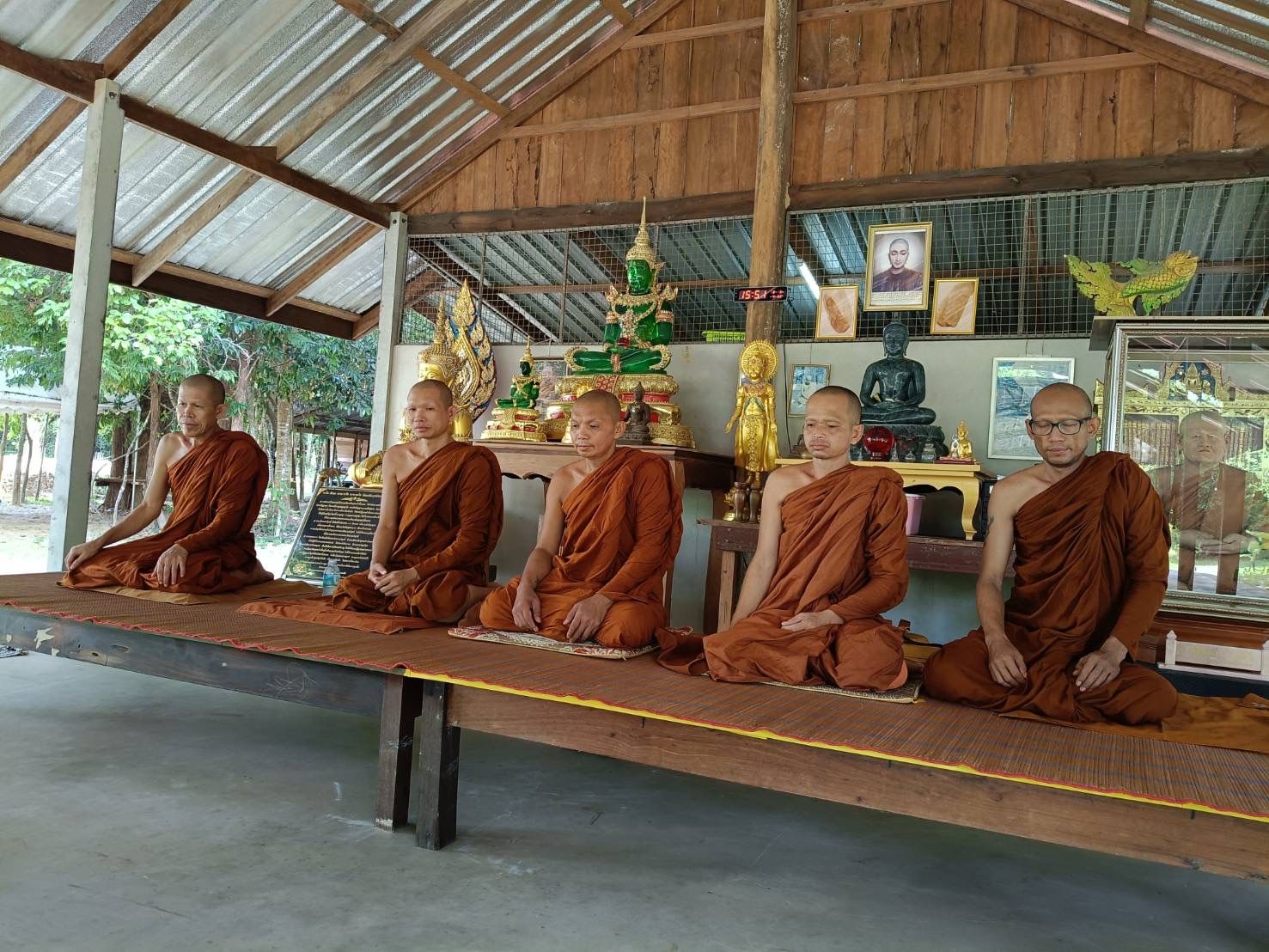 วัดที่พักสงฆ์มรดกธรรม