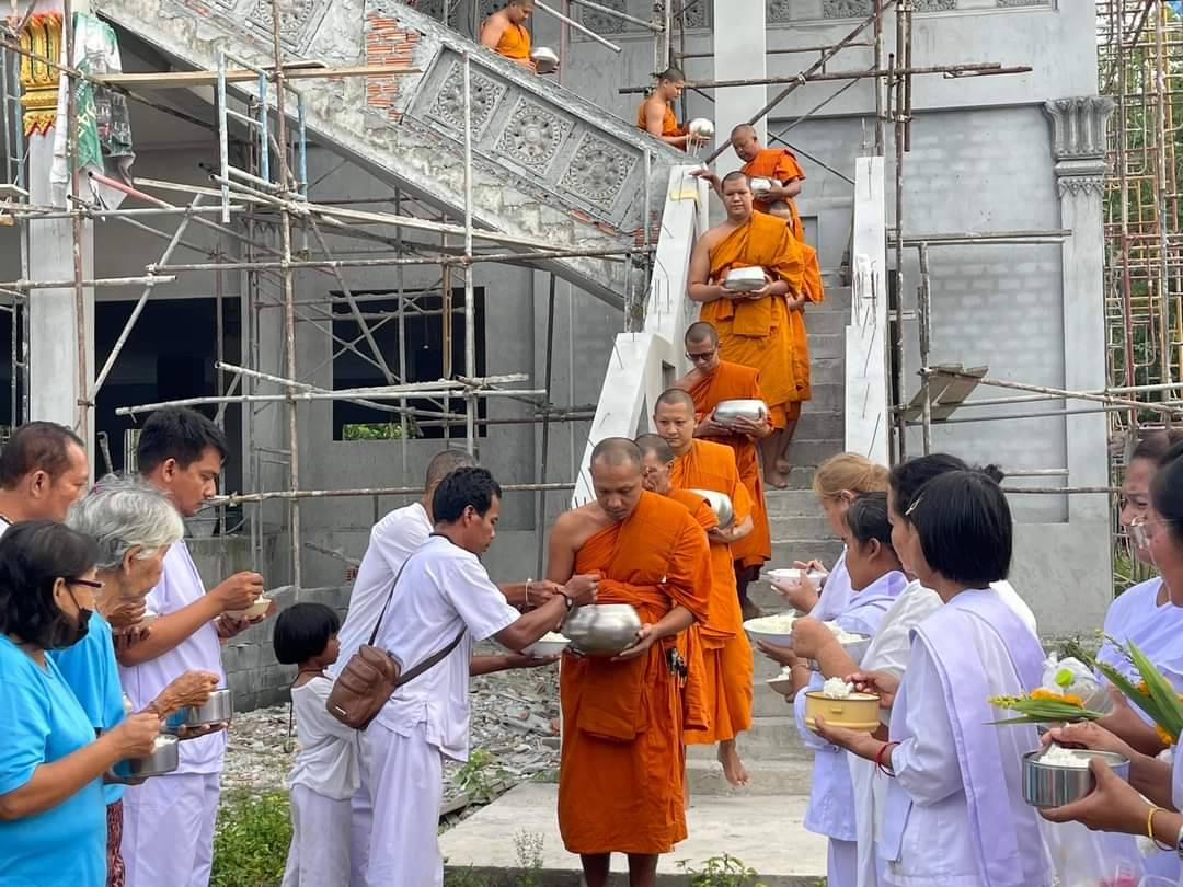 วัดห้วยหลาด