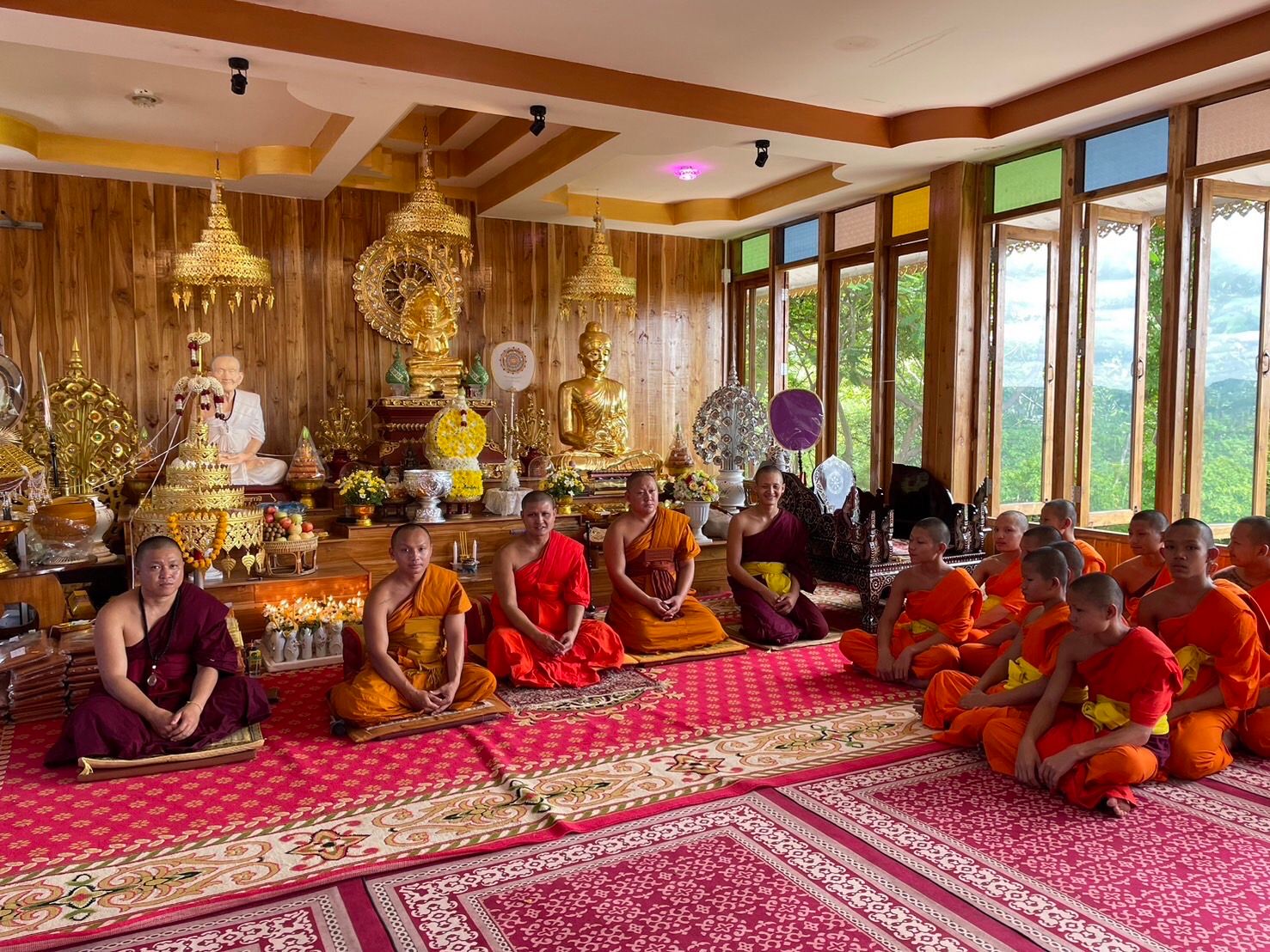 วัดพระพุทธบาทผาหนาม