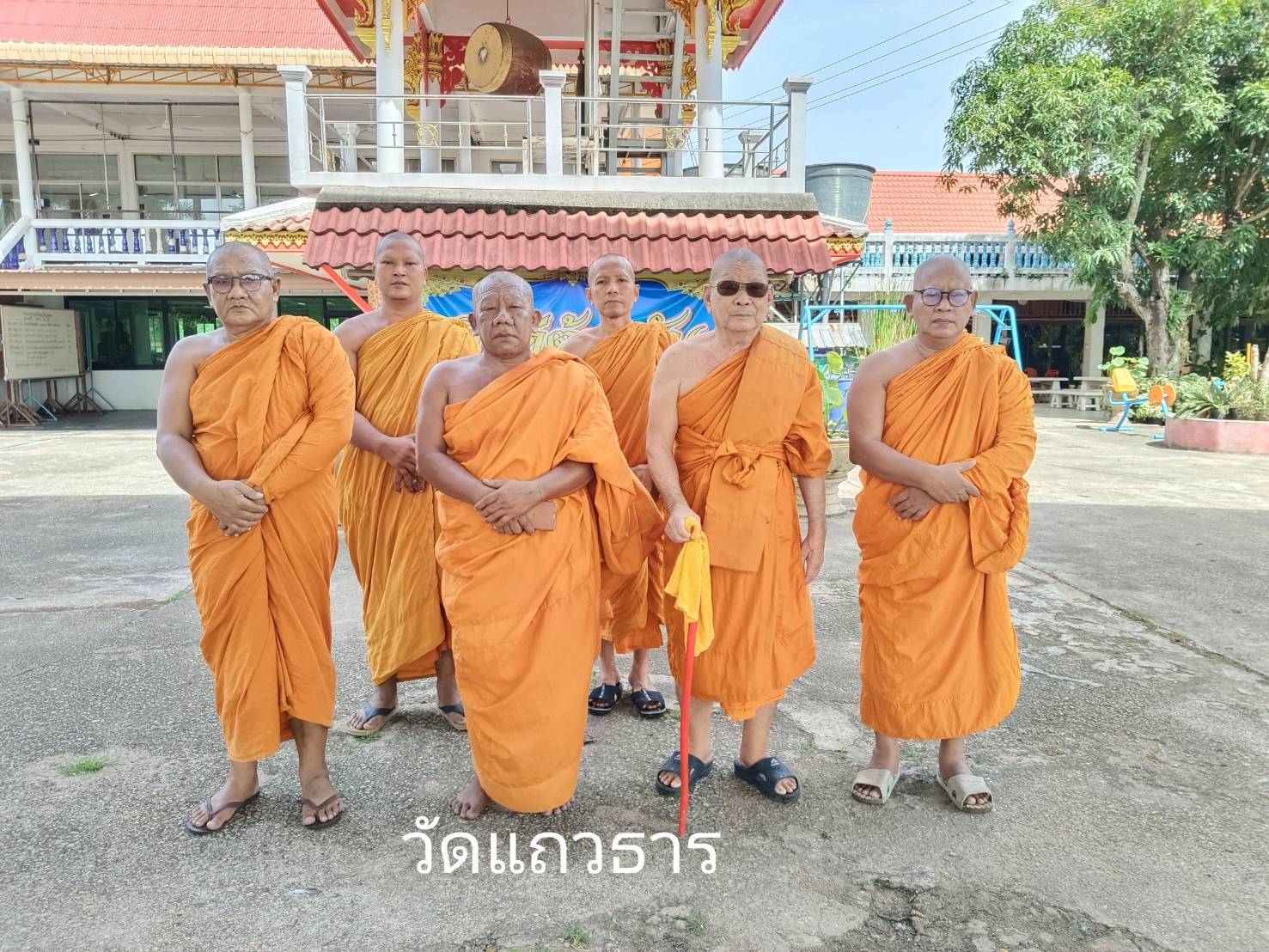 วัดแถวธาร
